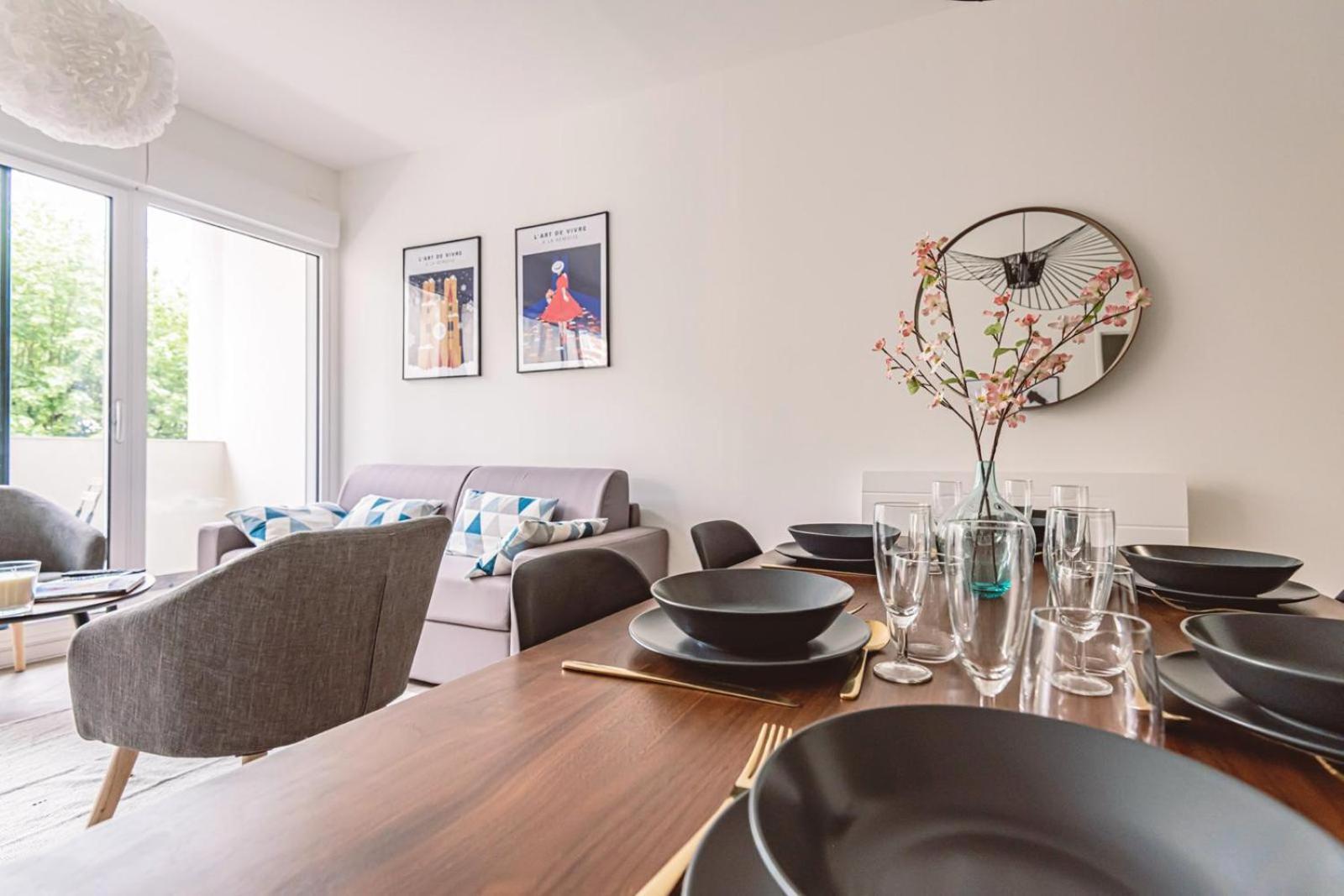 Apartament Henri Au Pied De La Cathedrale. Reims Zewnętrze zdjęcie