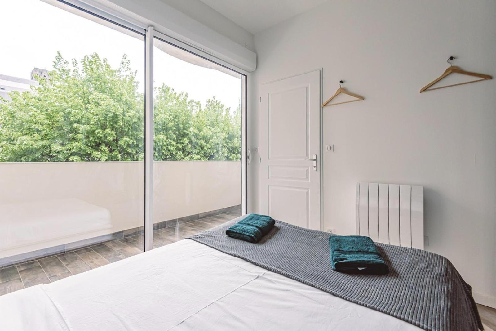 Apartament Henri Au Pied De La Cathedrale. Reims Zewnętrze zdjęcie