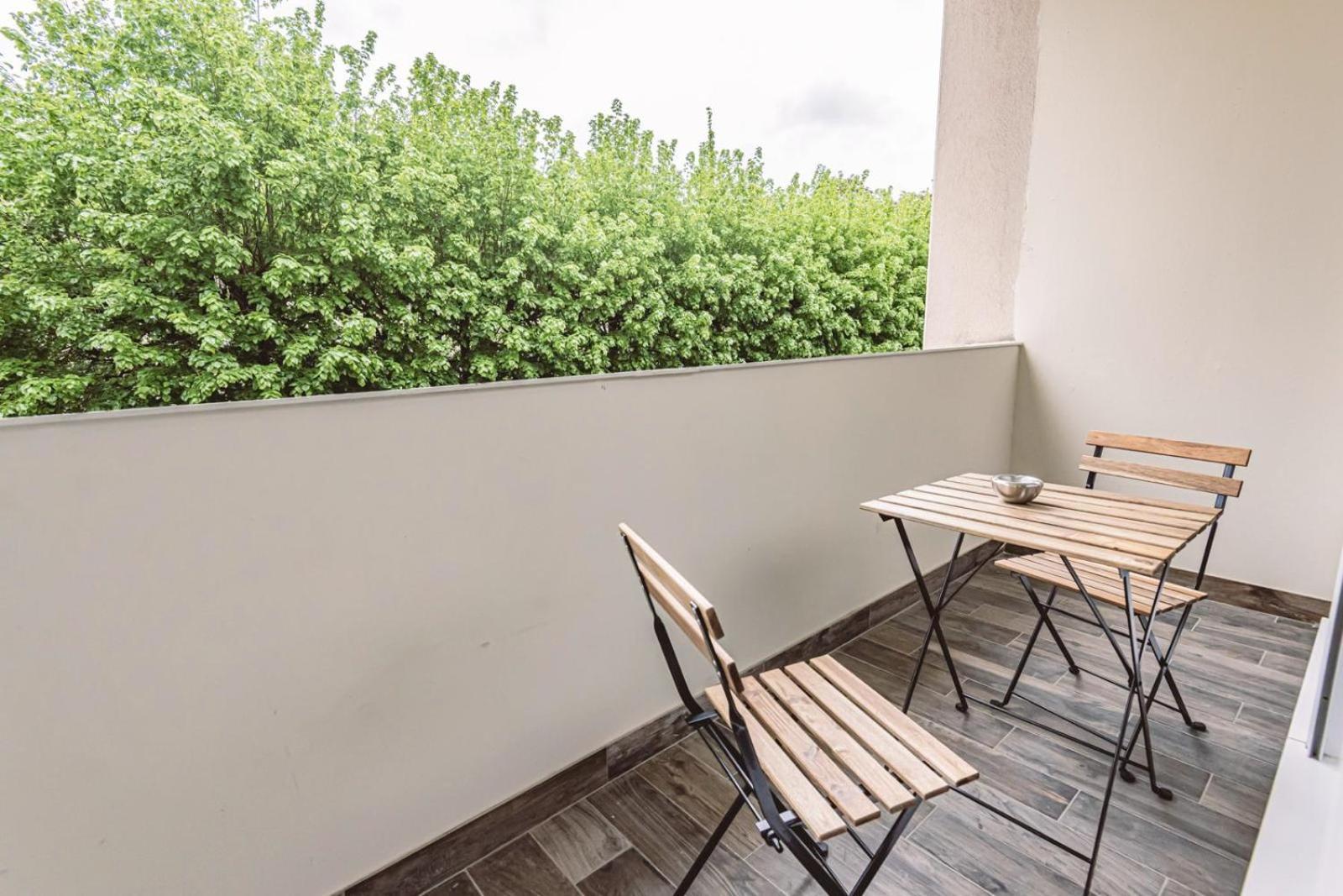 Apartament Henri Au Pied De La Cathedrale. Reims Zewnętrze zdjęcie